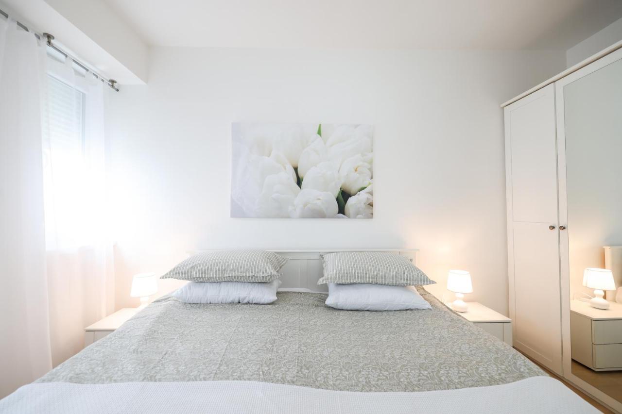 Cozy Niko Apartment - Private Parking And Balcony Zadar Ngoại thất bức ảnh